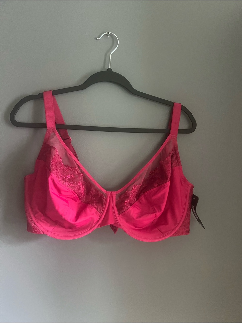 Penningtons Hot Pink Lace Underwire Bra